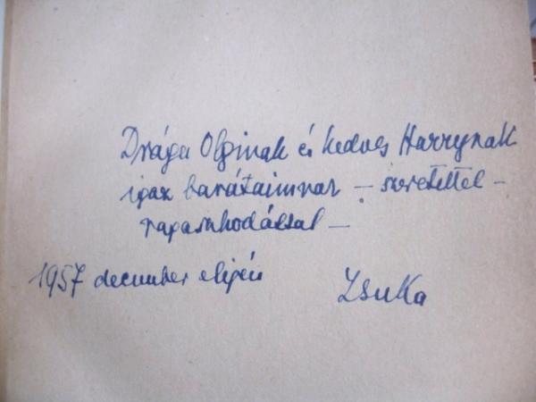 DÉNES Zsófia: Akkor a hársak épp szerettek ...